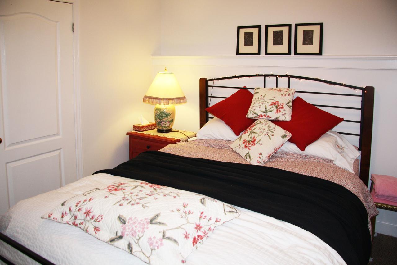 2 Moon Cottage Niagara-on-the-Lake Buitenkant foto